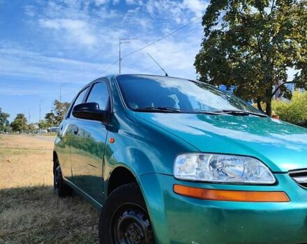 Зеленый Шевроле Авео, объемом двигателя 1.5 л и пробегом 213 тыс. км за 3000 $, фото 3 на Automoto.ua