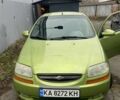 Зеленый Шевроле Авео, объемом двигателя 1.5 л и пробегом 240 тыс. км за 3350 $, фото 1 на Automoto.ua