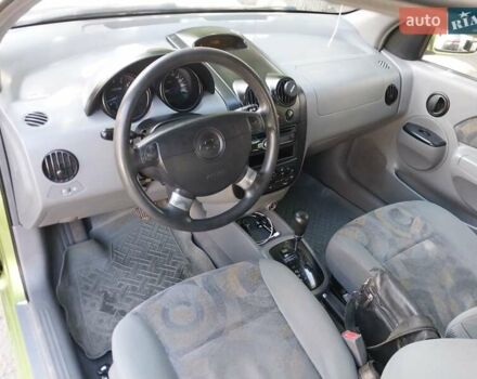 Зелений Шевроле Авео, об'ємом двигуна 1.5 л та пробігом 150 тис. км за 3500 $, фото 19 на Automoto.ua