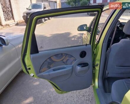 Зелений Шевроле Авео, об'ємом двигуна 1.5 л та пробігом 150 тис. км за 3500 $, фото 14 на Automoto.ua