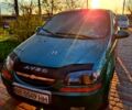 Зеленый Шевроле Авео, объемом двигателя 1.5 л и пробегом 240 тыс. км за 2000 $, фото 1 на Automoto.ua