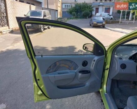 Зелений Шевроле Авео, об'ємом двигуна 1.5 л та пробігом 150 тис. км за 3500 $, фото 16 на Automoto.ua