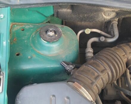 Зеленый Шевроле Авео, объемом двигателя 1.5 л и пробегом 270 тыс. км за 2500 $, фото 9 на Automoto.ua