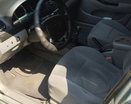 Зелений Шевроле Авео, об'ємом двигуна 1.6 л та пробігом 324 тис. км за 4000 $, фото 7 на Automoto.ua