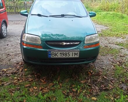 Зеленый Шевроле Авео, объемом двигателя 1.5 л и пробегом 186 тыс. км за 3200 $, фото 1 на Automoto.ua