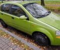 Зеленый Шевроле Авео, объемом двигателя 1.5 л и пробегом 290 тыс. км за 1350 $, фото 1 на Automoto.ua