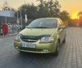 Зеленый Шевроле Авео, объемом двигателя 1.5 л и пробегом 225 тыс. км за 3100 $, фото 1 на Automoto.ua