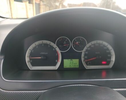 Зелений Шевроле Авео, об'ємом двигуна 1.5 л та пробігом 157 тис. км за 3200 $, фото 6 на Automoto.ua