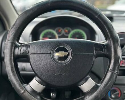 Зелений Шевроле Авео, об'ємом двигуна 1.5 л та пробігом 286 тис. км за 3600 $, фото 16 на Automoto.ua