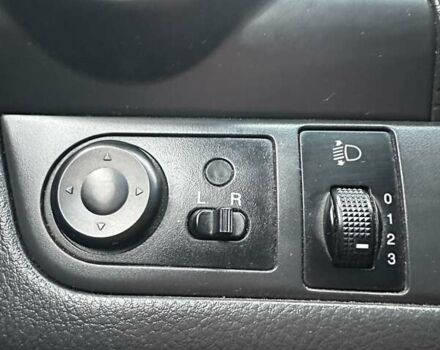 Зелений Шевроле Авео, об'ємом двигуна 2 л та пробігом 286 тис. км за 3600 $, фото 26 на Automoto.ua