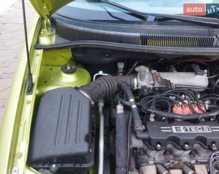 Зеленый Шевроле Авео, объемом двигателя 1.5 л и пробегом 140 тыс. км за 3700 $, фото 13 на Automoto.ua