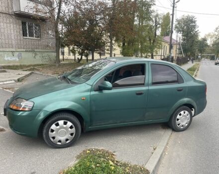 Зеленый Шевроле Авео, объемом двигателя 1.5 л и пробегом 10 тыс. км за 2000 $, фото 3 на Automoto.ua