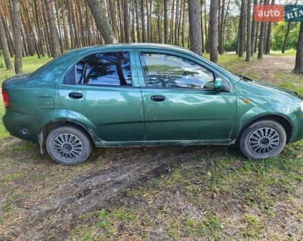Зеленый Шевроле Авео, объемом двигателя 1.5 л и пробегом 168 тыс. км за 2500 $, фото 2 на Automoto.ua