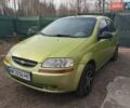 Зеленый Шевроле Авео, объемом двигателя 1.5 л и пробегом 290 тыс. км за 2450 $, фото 1 на Automoto.ua