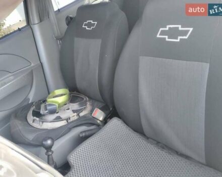 Зеленый Шевроле Авео, объемом двигателя 1.5 л и пробегом 100 тыс. км за 1300 $, фото 2 на Automoto.ua