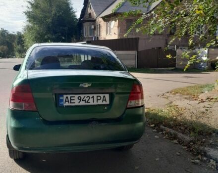 Зеленый Шевроле Авео, объемом двигателя 1.5 л и пробегом 350 тыс. км за 2000 $, фото 3 на Automoto.ua