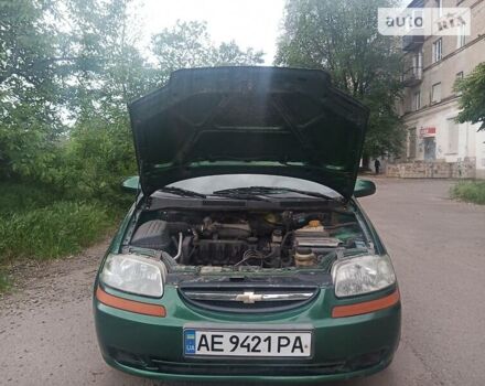 Зеленый Шевроле Авео, объемом двигателя 1.5 л и пробегом 305 тыс. км за 2000 $, фото 17 на Automoto.ua