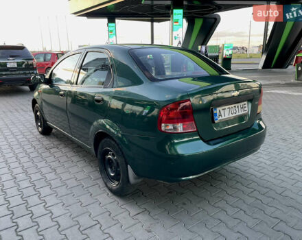 Зеленый Шевроле Авео, объемом двигателя 1.5 л и пробегом 254 тыс. км за 1990 $, фото 4 на Automoto.ua