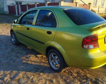 Зеленый Шевроле Авео, объемом двигателя 1.5 л и пробегом 140 тыс. км за 3700 $, фото 6 на Automoto.ua