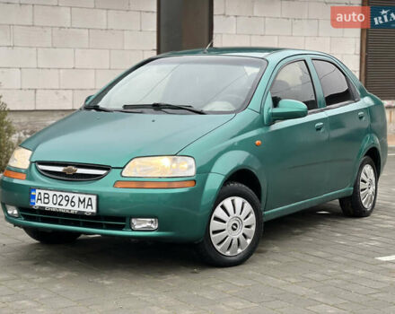 Зелений Шевроле Авео, об'ємом двигуна 1.5 л та пробігом 300 тис. км за 2350 $, фото 4 на Automoto.ua