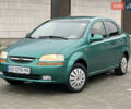 Зелений Шевроле Авео, об'ємом двигуна 1.5 л та пробігом 300 тис. км за 2350 $, фото 4 на Automoto.ua