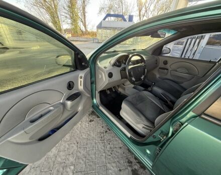 Зеленый Шевроле Авео, объемом двигателя 1.5 л и пробегом 308 тыс. км за 2250 $, фото 6 на Automoto.ua