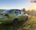 Зеленый Шевроле Авео, объемом двигателя 1.5 л и пробегом 288 тыс. км за 2700 $, фото 1 на Automoto.ua