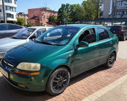 Зелений Шевроле Авео, об'ємом двигуна 1.5 л та пробігом 350 тис. км за 1800 $, фото 1 на Automoto.ua