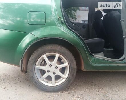Зеленый Шевроле Авео, объемом двигателя 1.5 л и пробегом 305 тыс. км за 2000 $, фото 11 на Automoto.ua