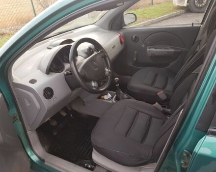 Зеленый Шевроле Авео, объемом двигателя 1.5 л и пробегом 240 тыс. км за 2500 $, фото 6 на Automoto.ua