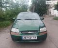 Зеленый Шевроле Авео, объемом двигателя 1.5 л и пробегом 305 тыс. км за 2000 $, фото 1 на Automoto.ua