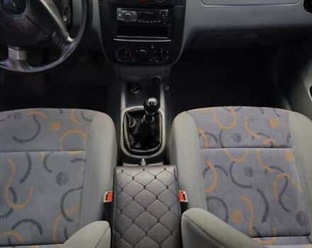 Зелений Шевроле Авео, об'ємом двигуна 1.5 л та пробігом 211 тис. км за 2500 $, фото 18 на Automoto.ua