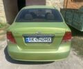 Зеленый Шевроле Авео, объемом двигателя 1.5 л и пробегом 250 тыс. км за 2400 $, фото 1 на Automoto.ua