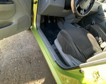 Зелений Шевроле Авео, об'ємом двигуна 1.5 л та пробігом 201 тис. км за 3200 $, фото 18 на Automoto.ua