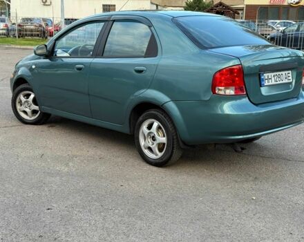 Зелений Шевроле Авео, об'ємом двигуна 1.5 л та пробігом 285 тис. км за 3200 $, фото 4 на Automoto.ua