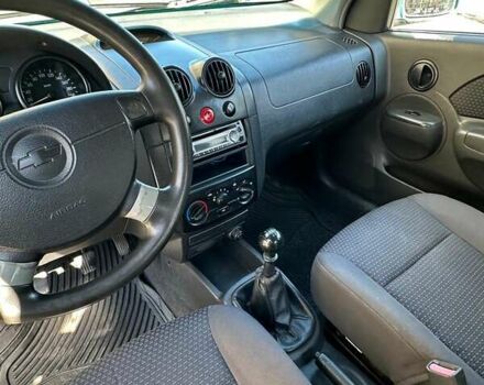 Зеленый Шевроле Авео, объемом двигателя 1.5 л и пробегом 159 тыс. км за 3800 $, фото 7 на Automoto.ua