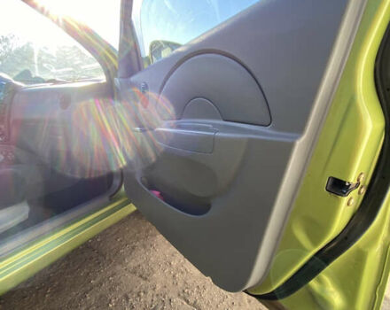 Зелений Шевроле Авео, об'ємом двигуна 1.5 л та пробігом 201 тис. км за 3200 $, фото 22 на Automoto.ua