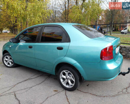 Зелений Шевроле Авео, об'ємом двигуна 1.5 л та пробігом 190 тис. км за 2800 $, фото 10 на Automoto.ua