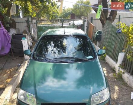 Зеленый Шевроле Авео, объемом двигателя 1.5 л и пробегом 230 тыс. км за 3000 $, фото 4 на Automoto.ua