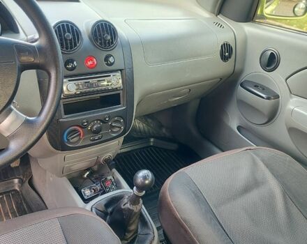 Зелений Шевроле Авео, об'ємом двигуна 1.5 л та пробігом 180 тис. км за 3699 $, фото 7 на Automoto.ua