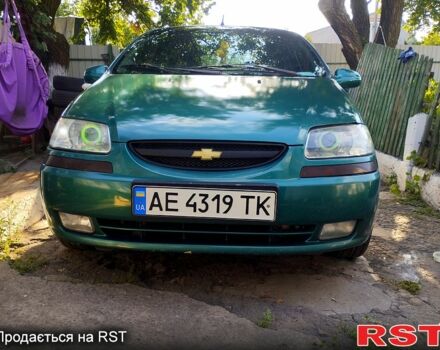 Зеленый Шевроле Авео, объемом двигателя 1.5 л и пробегом 230 тыс. км за 3200 $, фото 1 на Automoto.ua