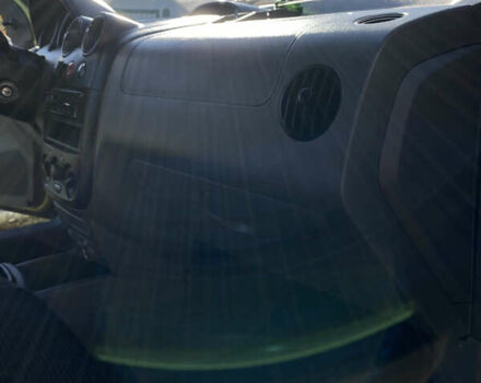 Зелений Шевроле Авео, об'ємом двигуна 1.5 л та пробігом 201 тис. км за 3200 $, фото 28 на Automoto.ua