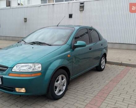 Зелений Шевроле Авео, об'ємом двигуна 1.5 л та пробігом 212 тис. км за 3500 $, фото 4 на Automoto.ua