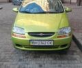 Зеленый Шевроле Авео, объемом двигателя 1.5 л и пробегом 107 тыс. км за 2000 $, фото 1 на Automoto.ua