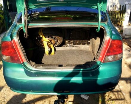 Зеленый Шевроле Авео, объемом двигателя 1.5 л и пробегом 230 тыс. км за 3200 $, фото 3 на Automoto.ua