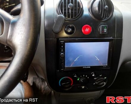 Зеленый Шевроле Авео, объемом двигателя 1.5 л и пробегом 230 тыс. км за 3200 $, фото 6 на Automoto.ua