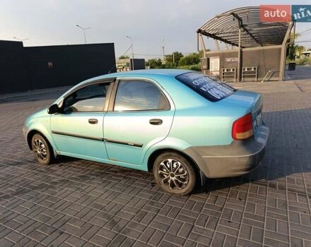 Зеленый Шевроле Авео, объемом двигателя 1.5 л и пробегом 162 тыс. км за 2000 $, фото 6 на Automoto.ua