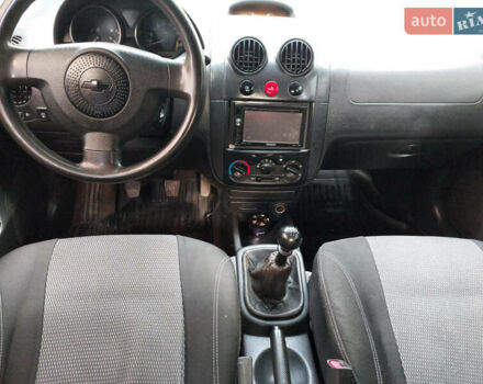 Зелений Шевроле Авео, об'ємом двигуна 1.5 л та пробігом 190 тис. км за 2800 $, фото 11 на Automoto.ua