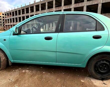 Зеленый Шевроле Авео, объемом двигателя 1.5 л и пробегом 179 тыс. км за 3150 $, фото 3 на Automoto.ua