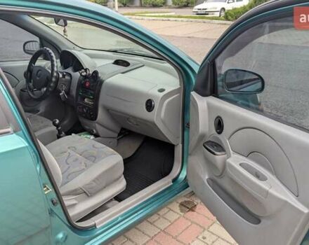 Зелений Шевроле Авео, об'ємом двигуна 1.5 л та пробігом 212 тис. км за 3500 $, фото 6 на Automoto.ua